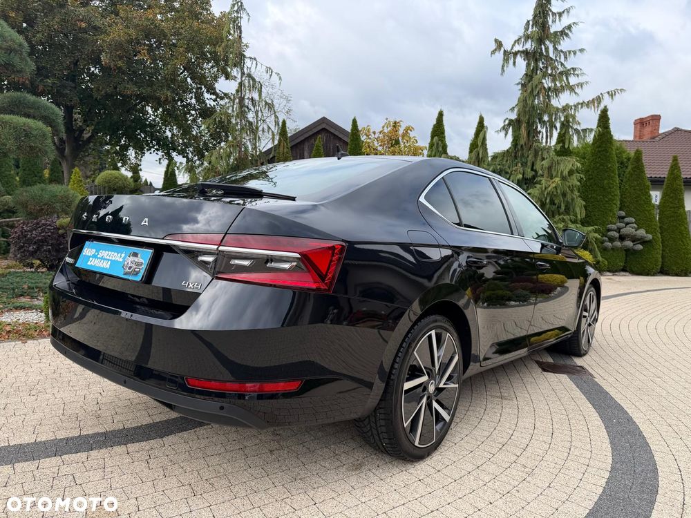 Skoda Superb 2.0 TDI SCR 4x4 Ambition DSG - 25