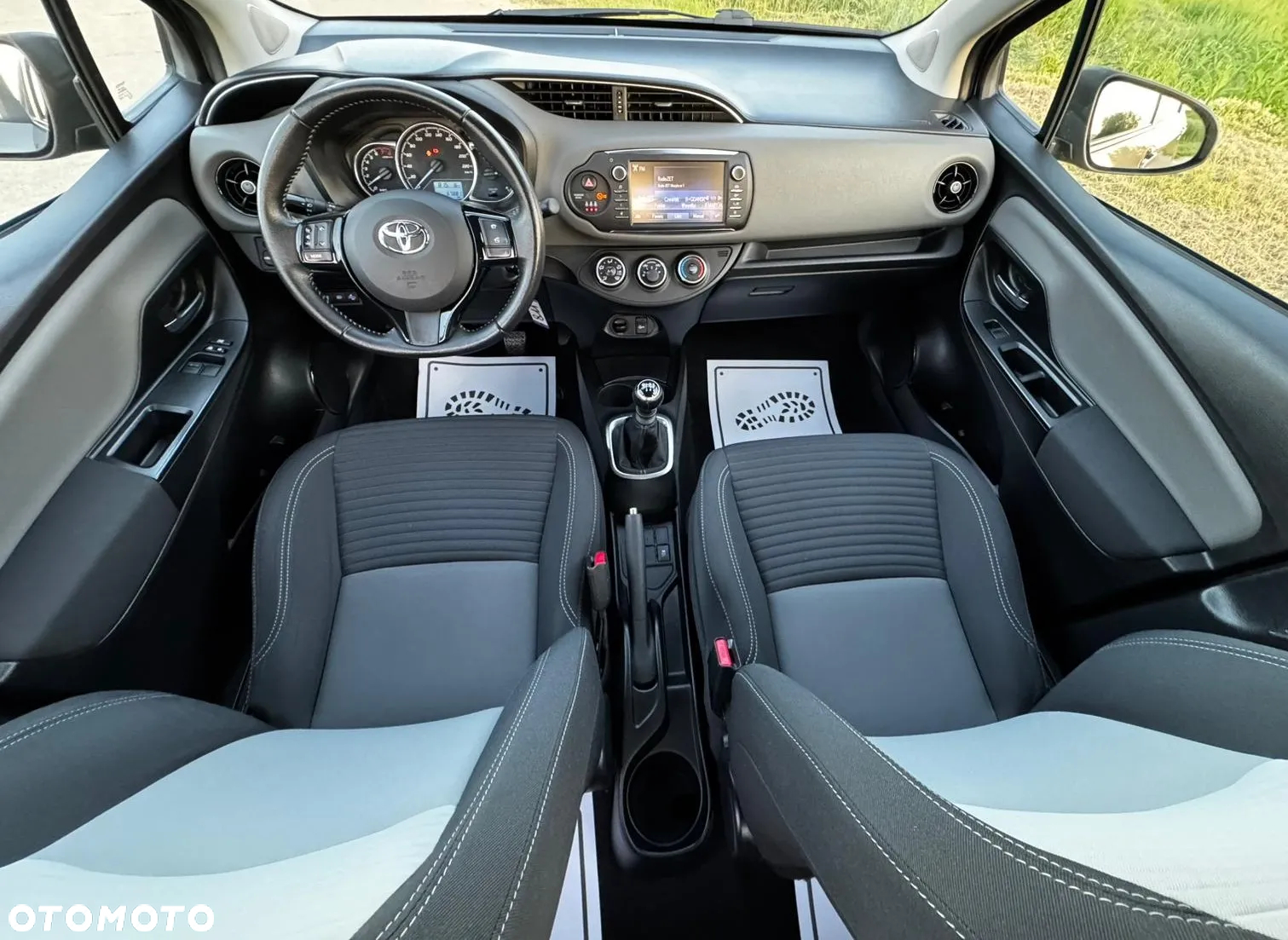 Toyota Yaris - 8
