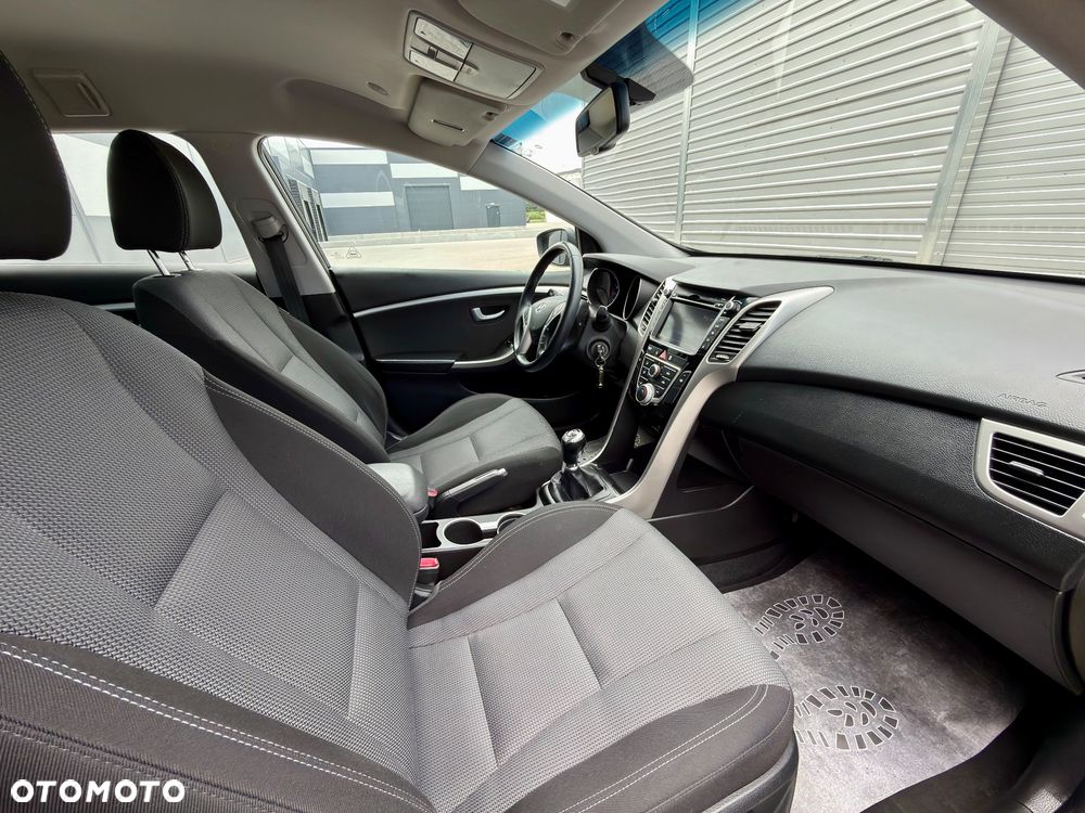 Hyundai i30 1.4 Passion Plus - 9