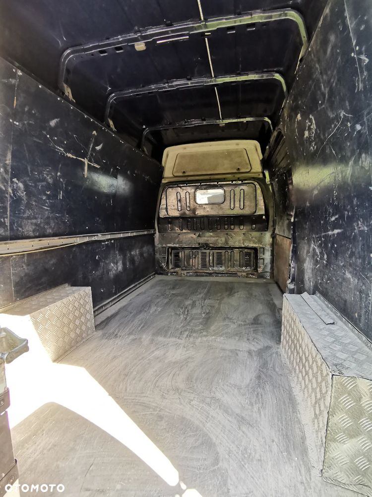 Ford Transit - 8