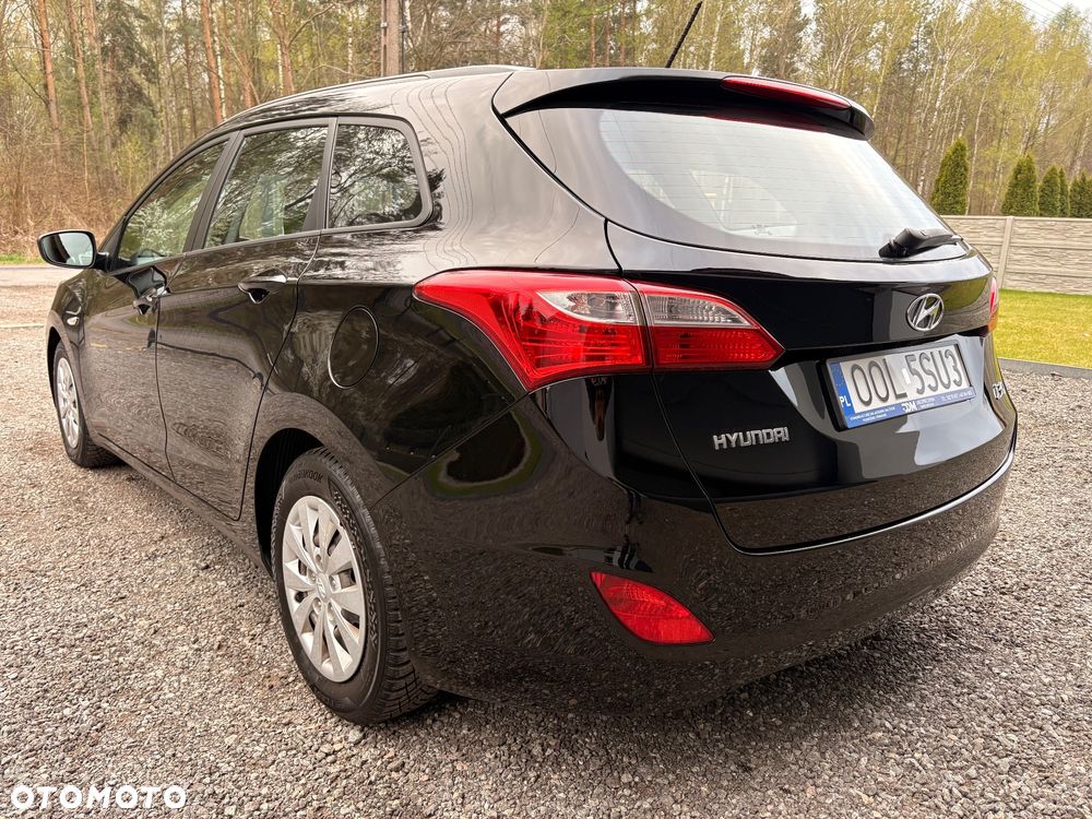 Hyundai i30 1.4 Comfort - 12