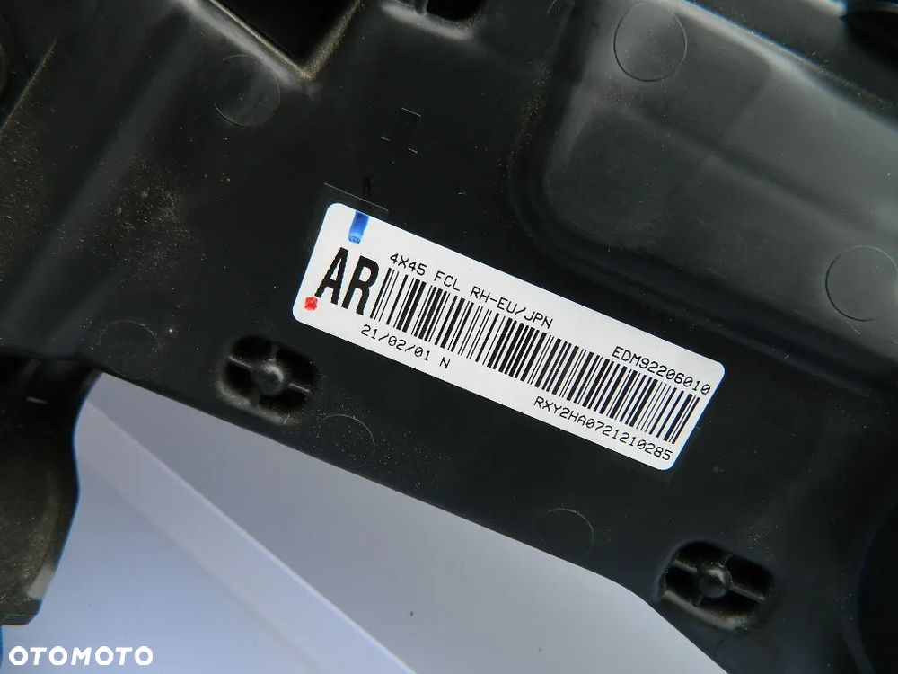 LAMPA PRAWY PRZÓD PRZEDNIA MITSUBISHI ECLIPSE CROSS LIFT EDM92206010 - 5