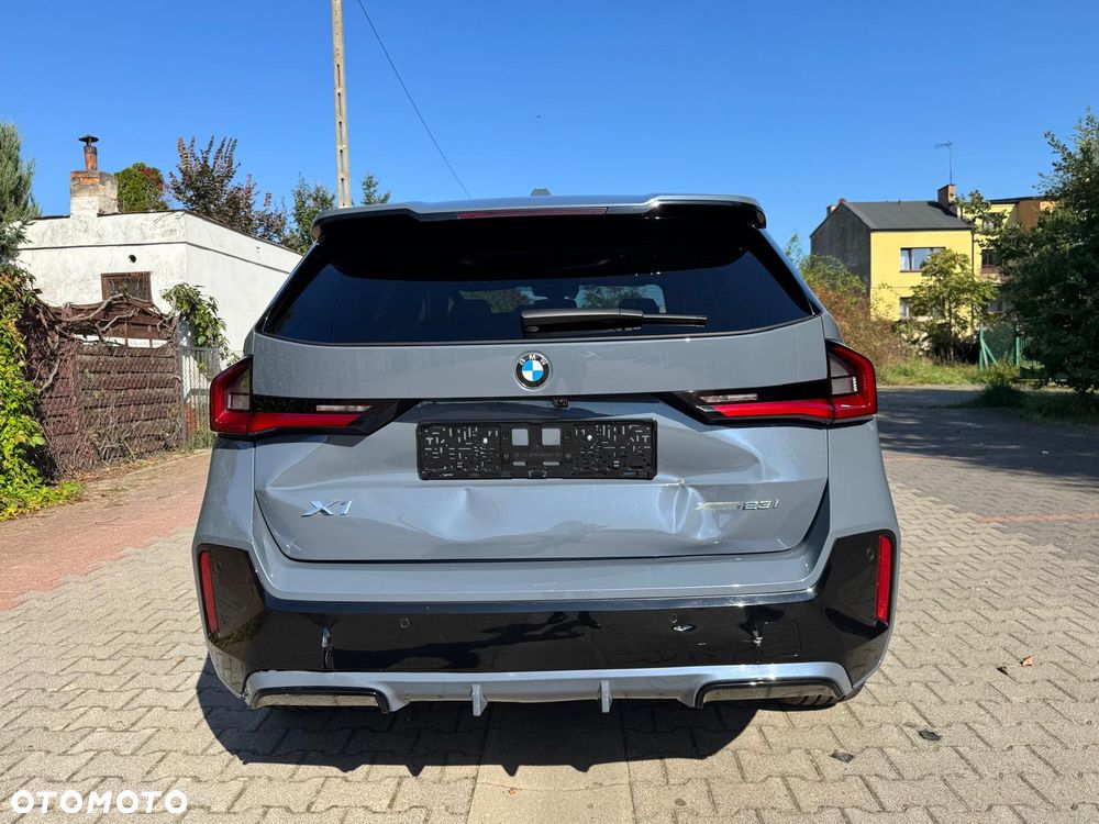 BMW X1 xDrive23i mHEV M Sport - 16