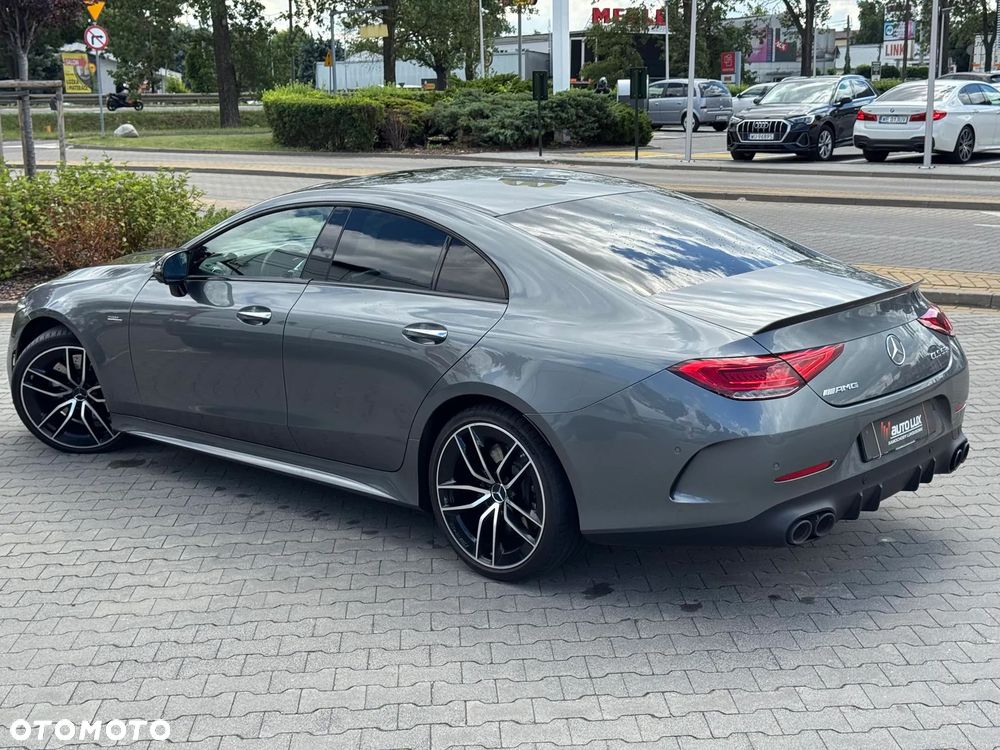 Mercedes-Benz CLS - 4