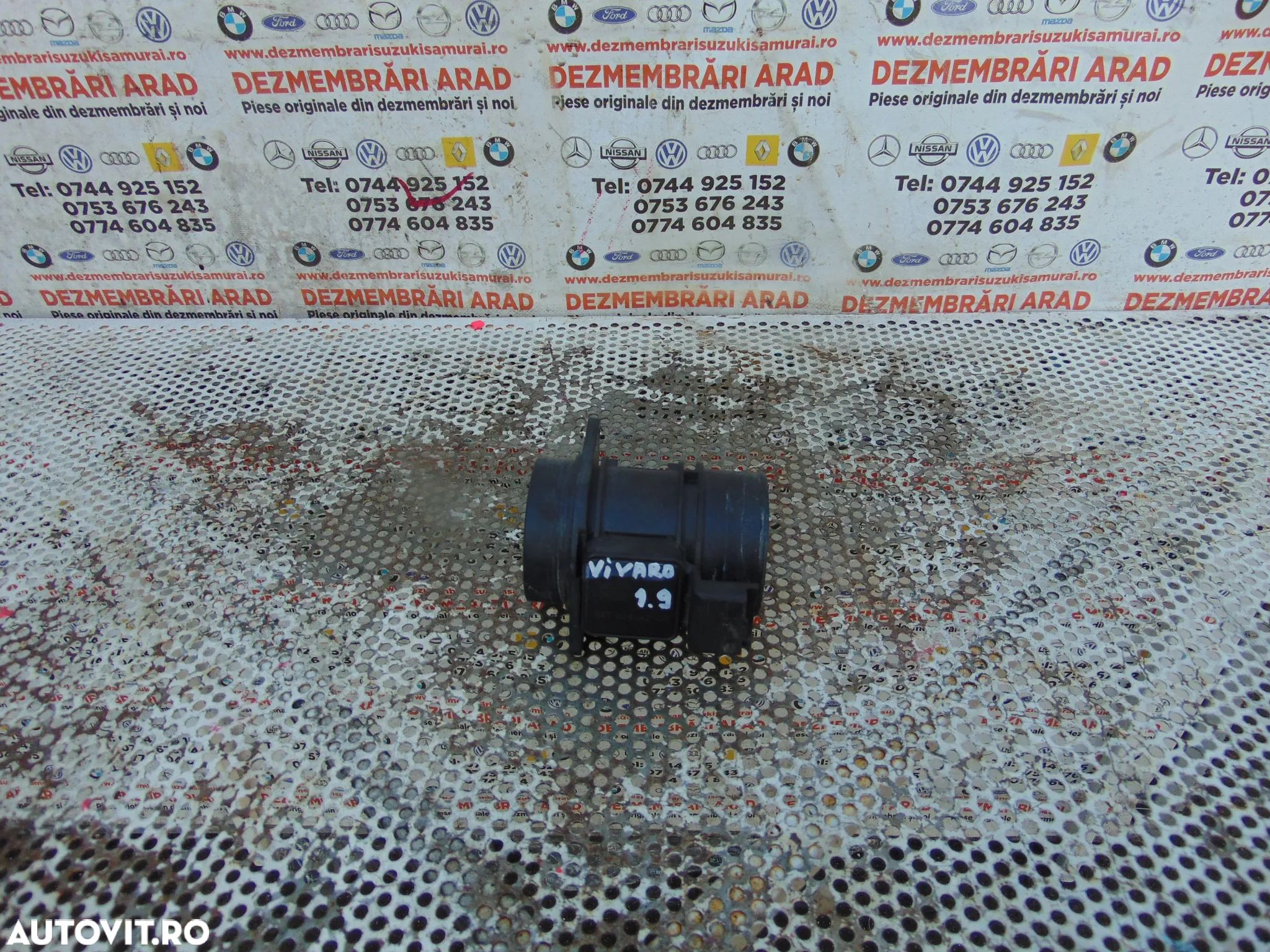 Debitmetru aer Opel Vivaro 1.9 2.0 Renault Trafic nissan primastar - 1