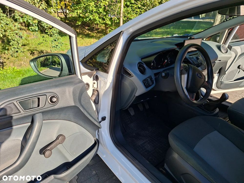 Ford Fiesta 1.25 Ambiente - 7