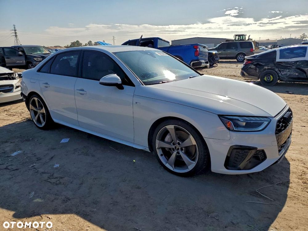 Audi A4 Limousine 45 TFSI quattro S tronic S line - 2