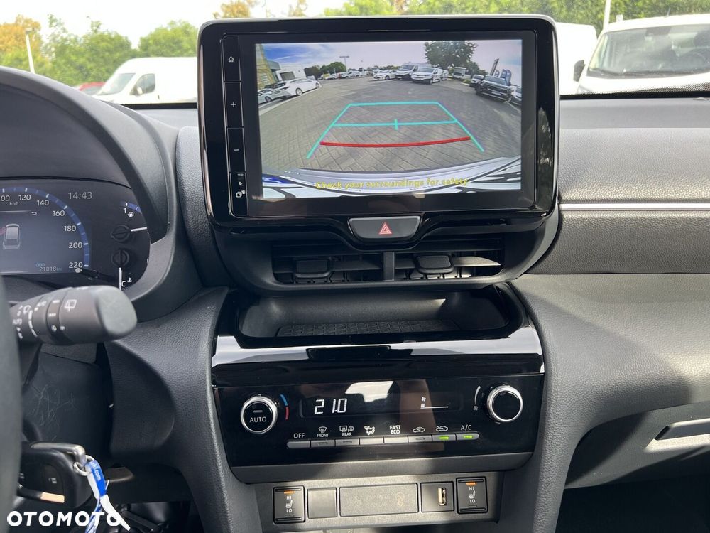 Toyota Yaris Cross Hybrid 1.5 Comfort - 20
