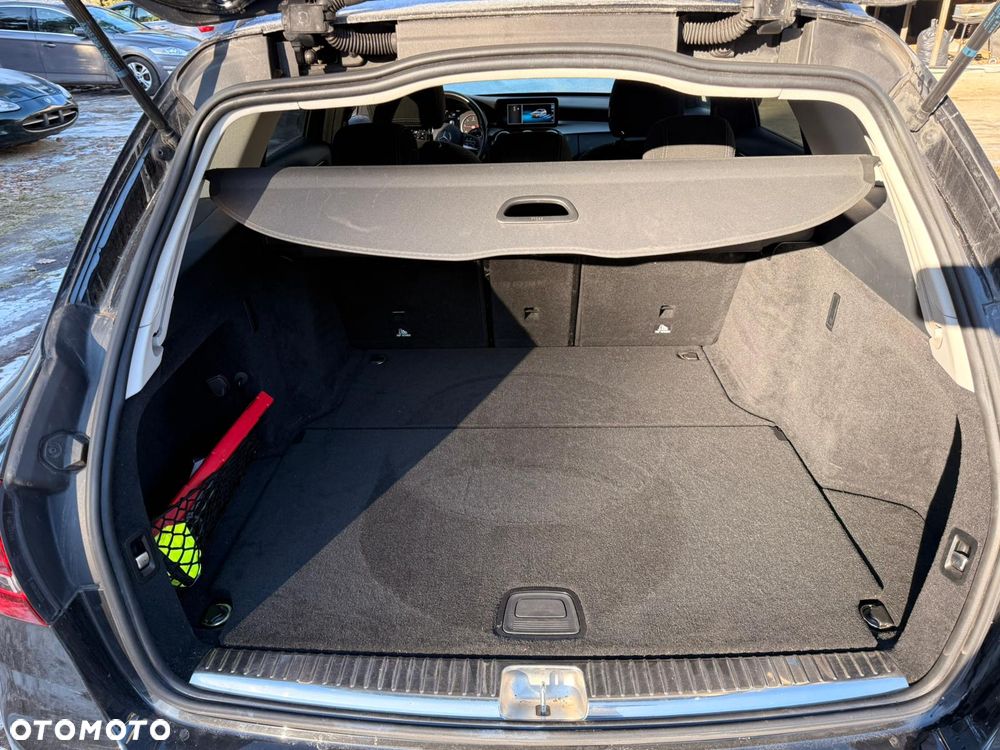 Mercedes-Benz Klasa C 180 d 9G-TRONIC - 16