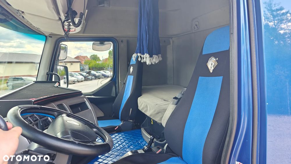 Renault Premium - 9