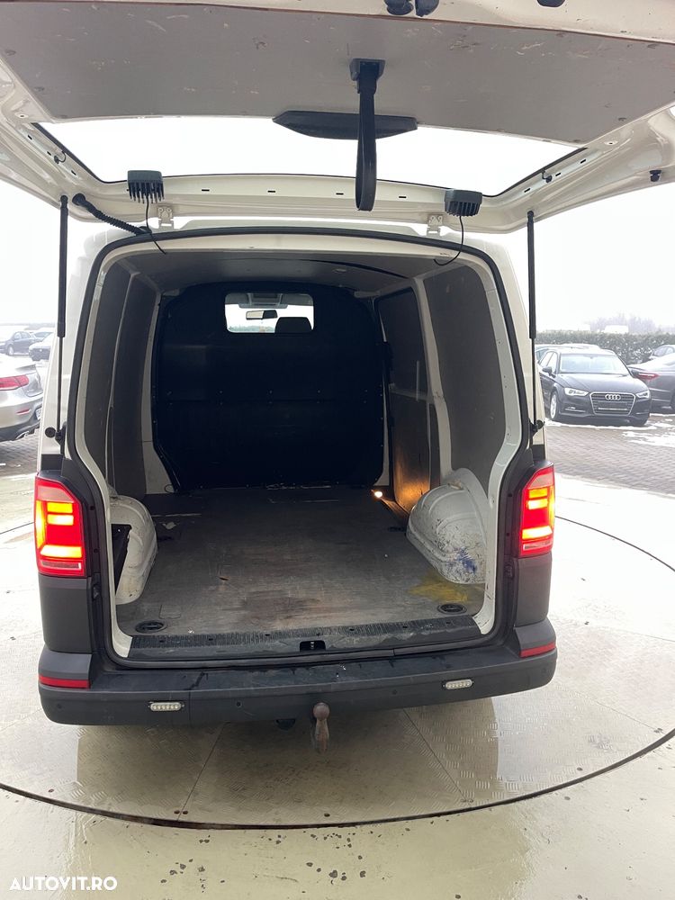 Volkswagen Transporter 2.0TDI - 26