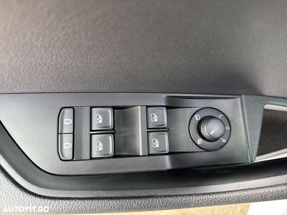 Skoda Superb 2.0 TDI DSG Style - 17