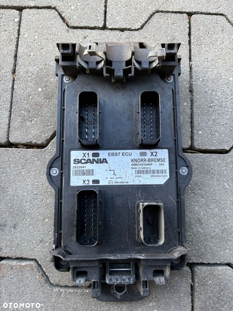 Sterownik Scania EBS7 ECU 2823541 komputer - 1
