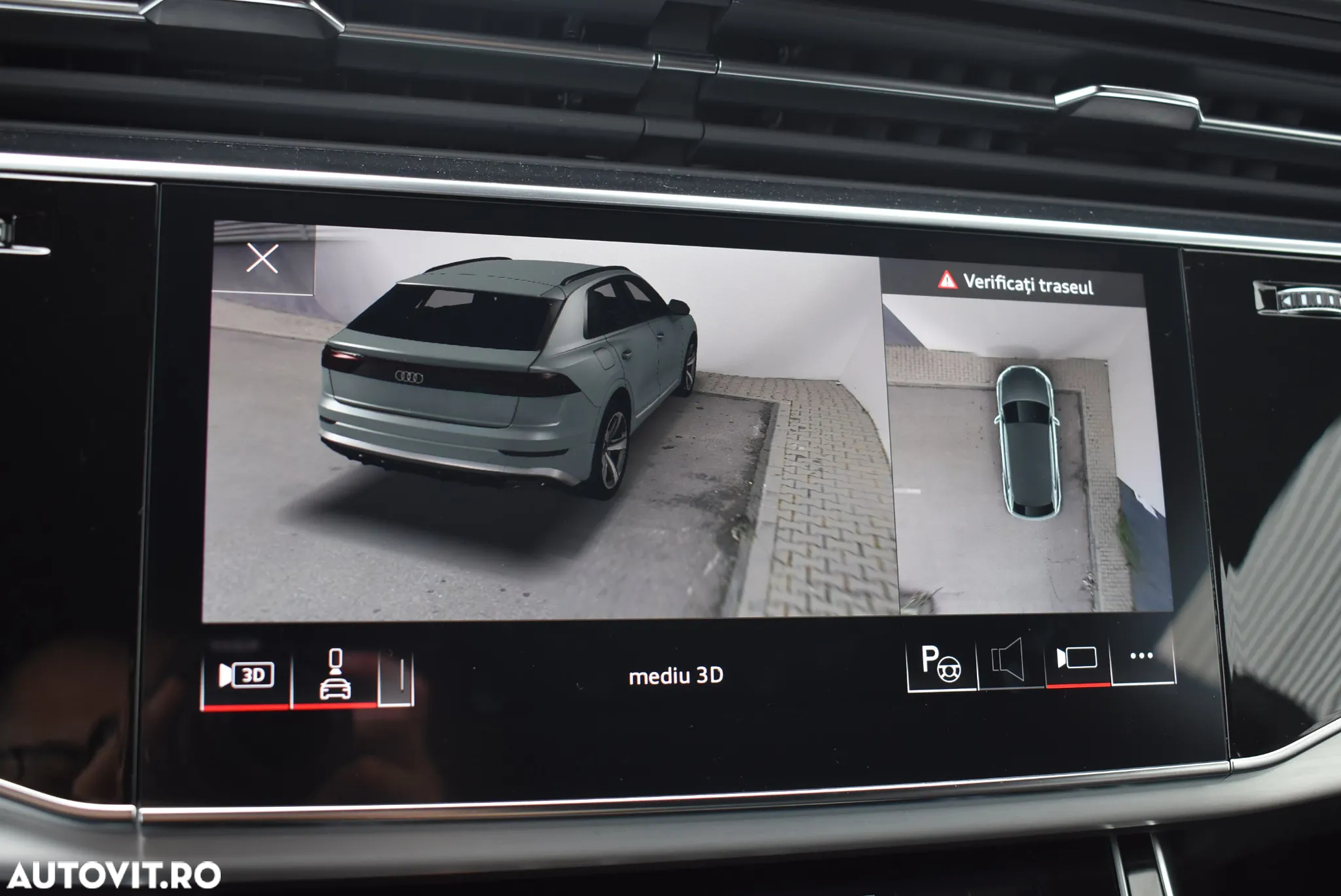 Audi Q8 55 TFSI quattro Tiptronic MHEV - 23