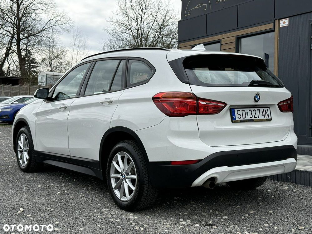 BMW X1 sDrive18i Business Edition - 7