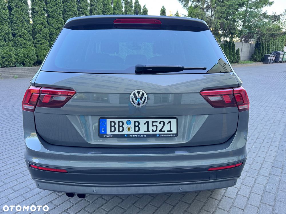 Volkswagen Tiguan - 18