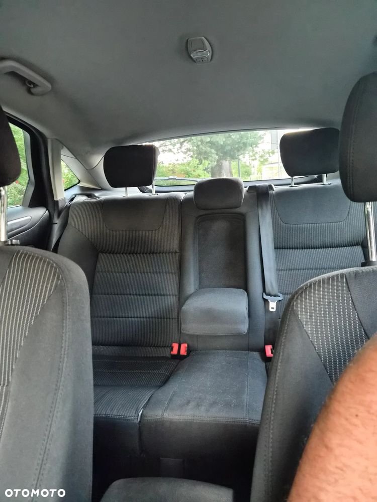 Ford Mondeo 1.6 TDCi Ghia - 11