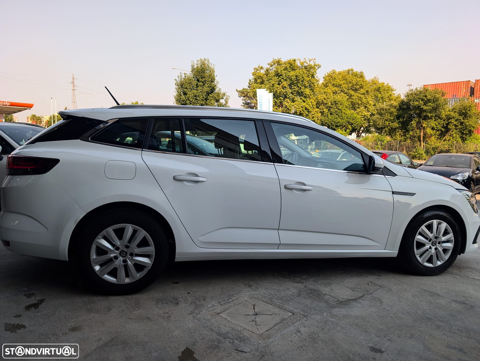 Renault Mégane Sport Tourer 1.5 Blue dCi Limited EDC - 5