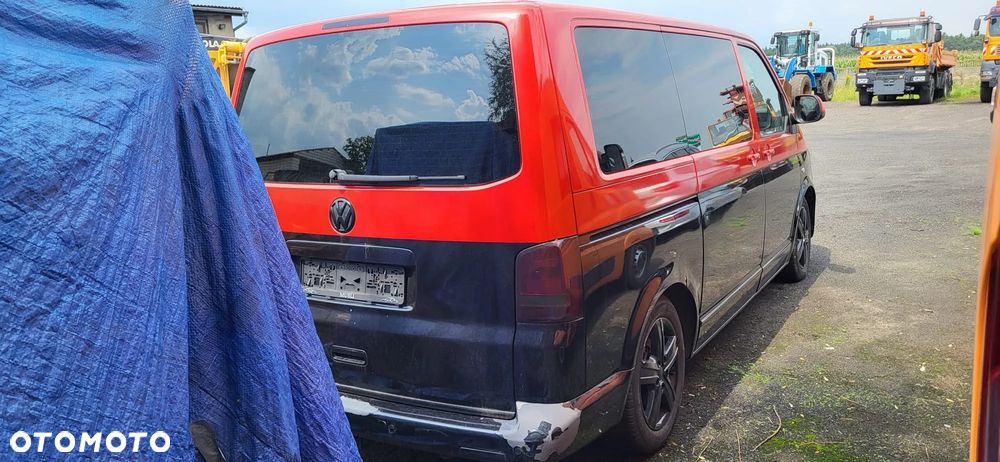 Volkswagen Caravelle - 5