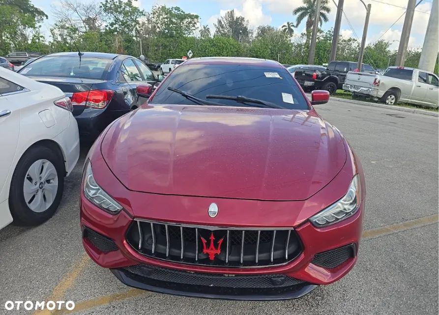 Maserati Ghibli - 3