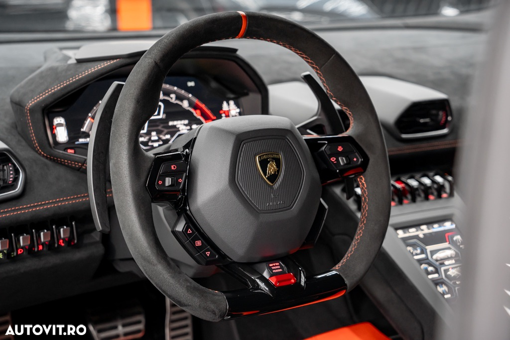 Lamborghini Huracan - 31