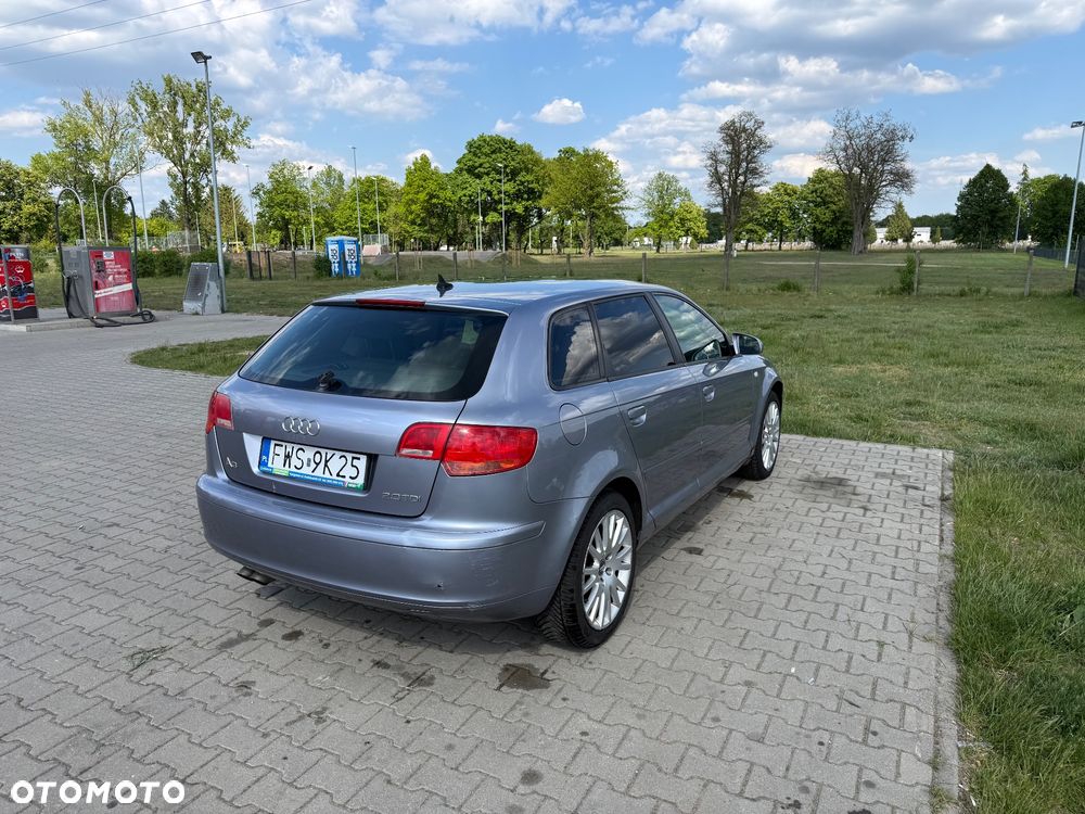 Audi A3 Sportback - 6