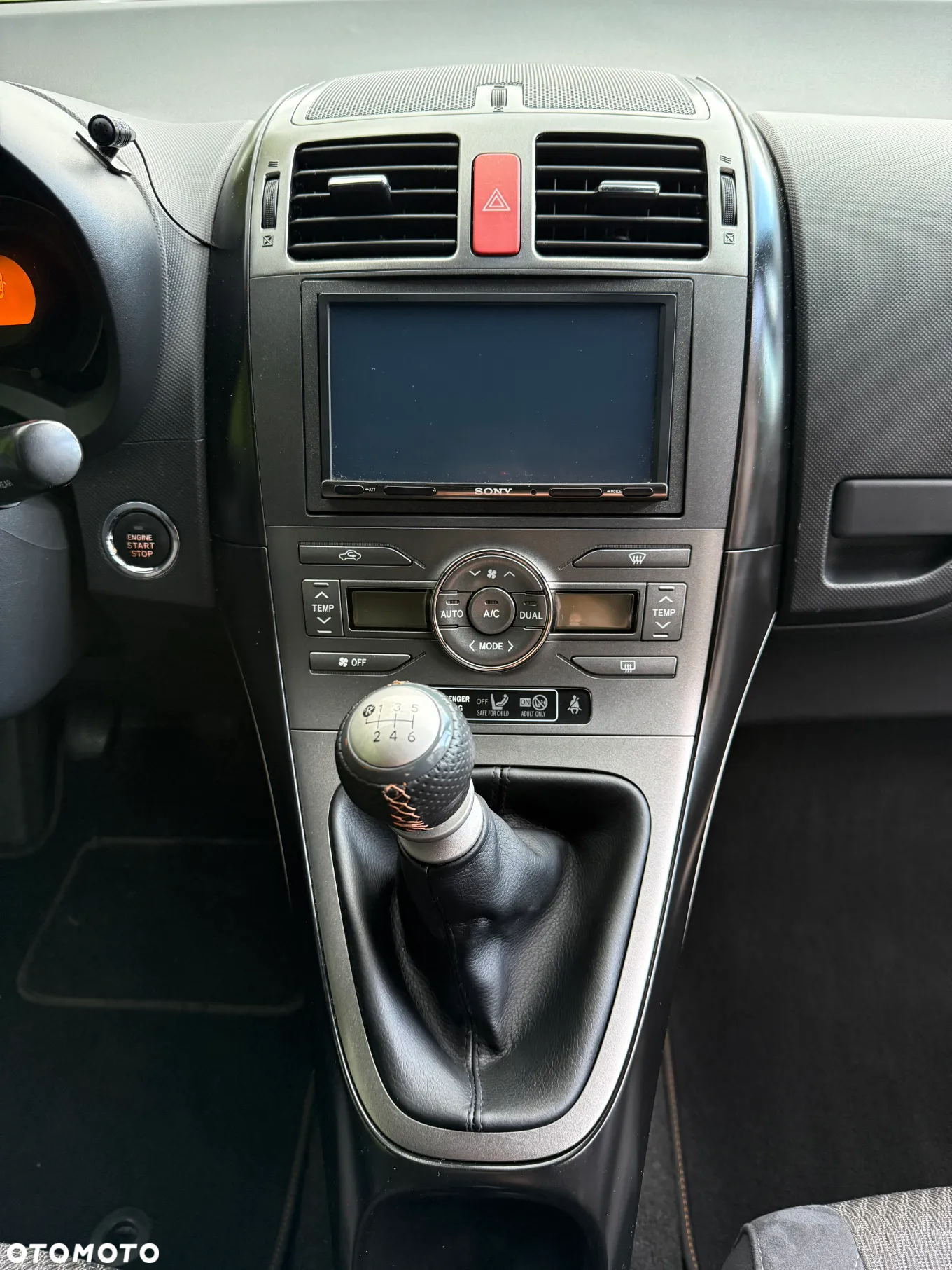 Toyota Auris 2.0 D-4D Prestige - 20