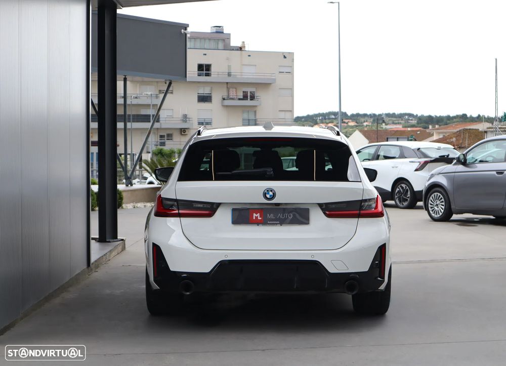 BMW 330 e Pack Desportivo M Auto - 5