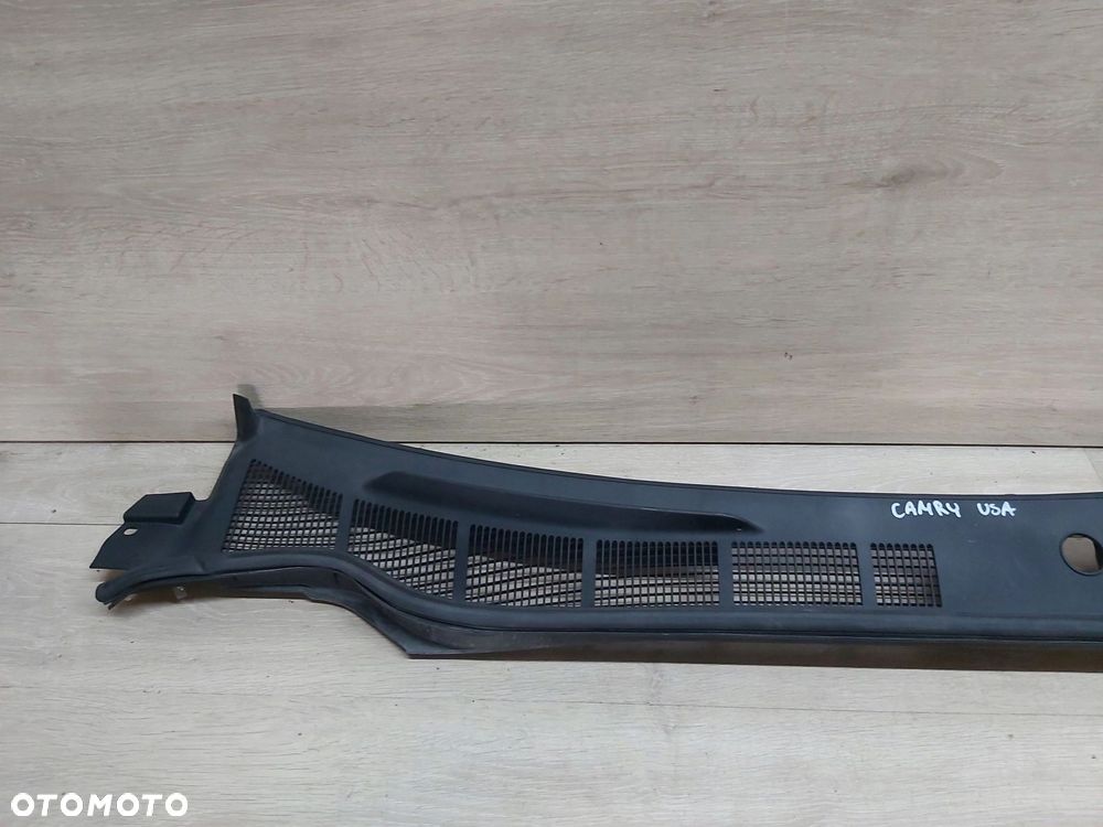 TOYOTA Camry VI XV40 podszybie plastikowe 55708-06080 06-11r - 2