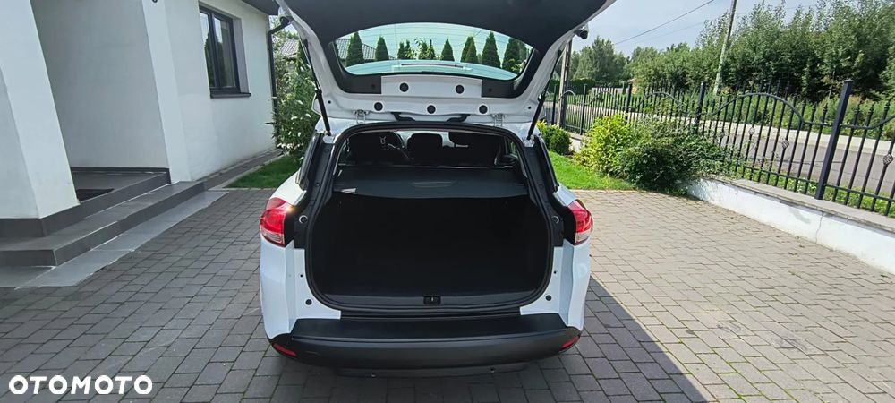 Renault Clio (Energy) dCi 90 Start & Stop INTENS - 11