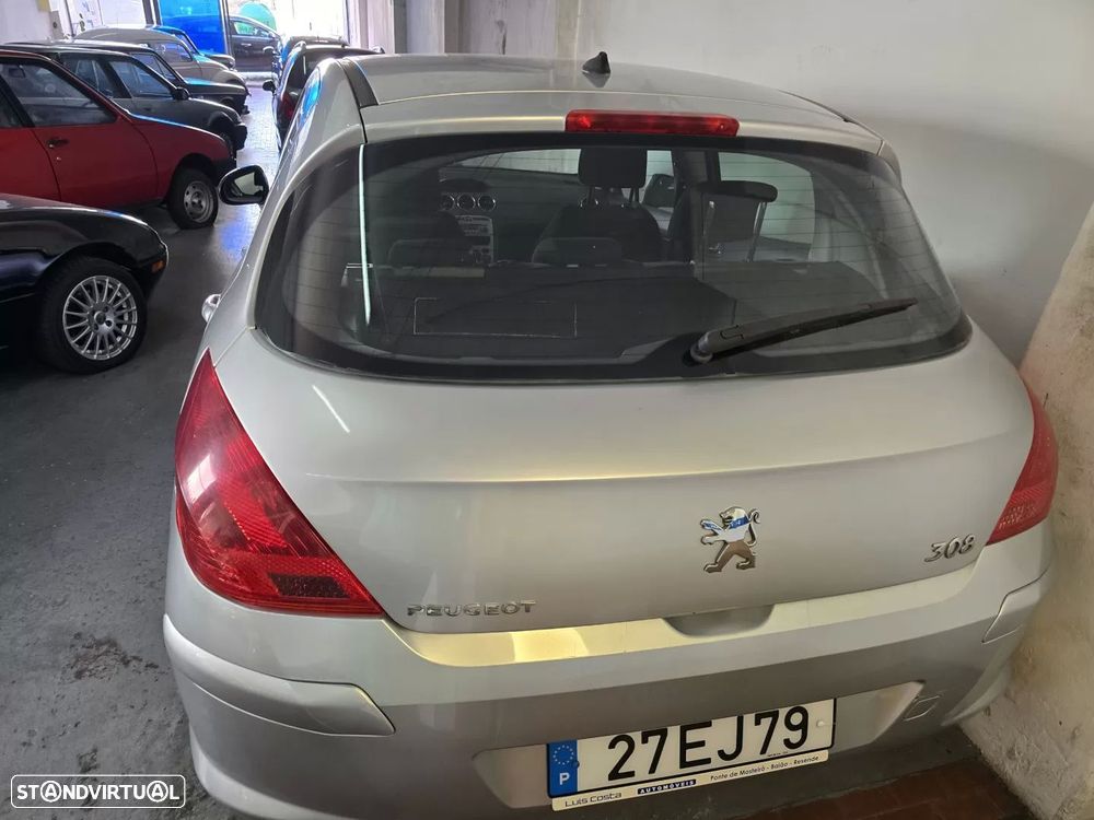 Peugeot 308 1.6 HDi Sport — photo 5