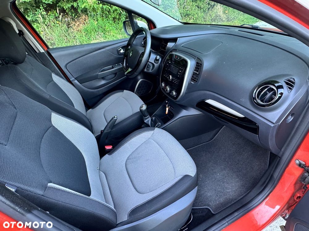 Renault Captur - 22