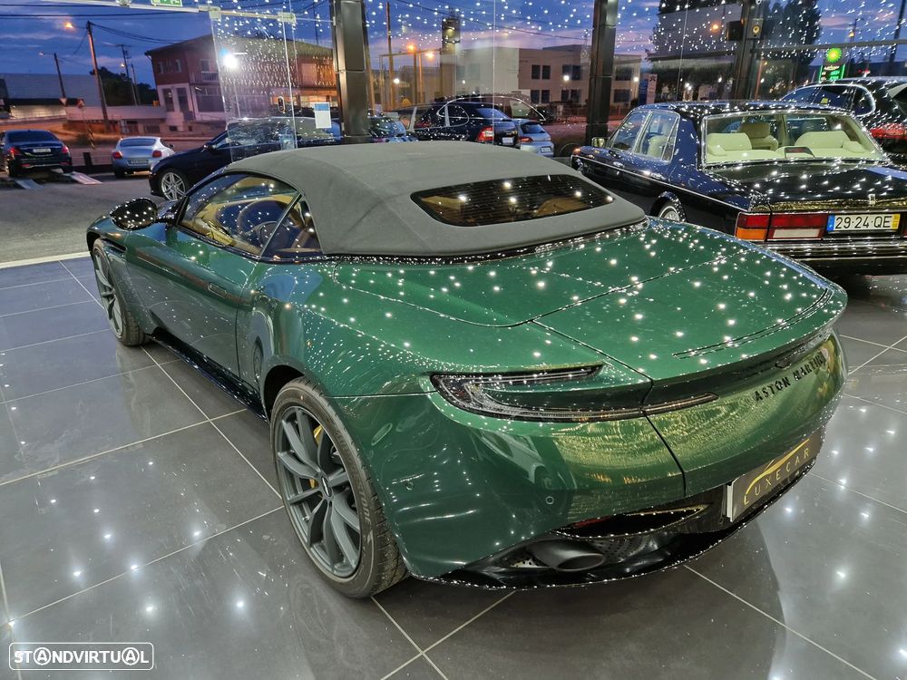Aston Martin DB11 Volante V8 - 8