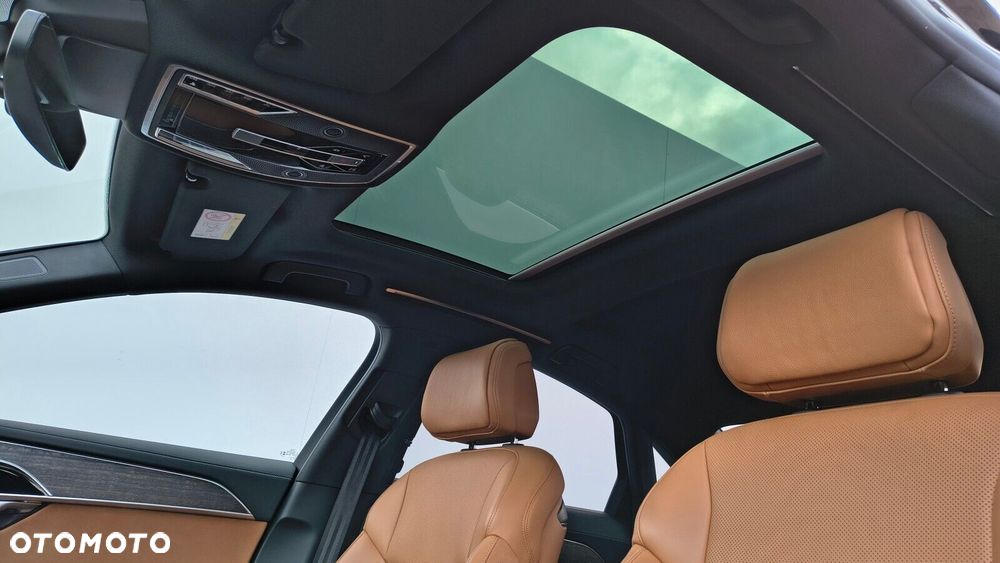 Audi A8 - 14