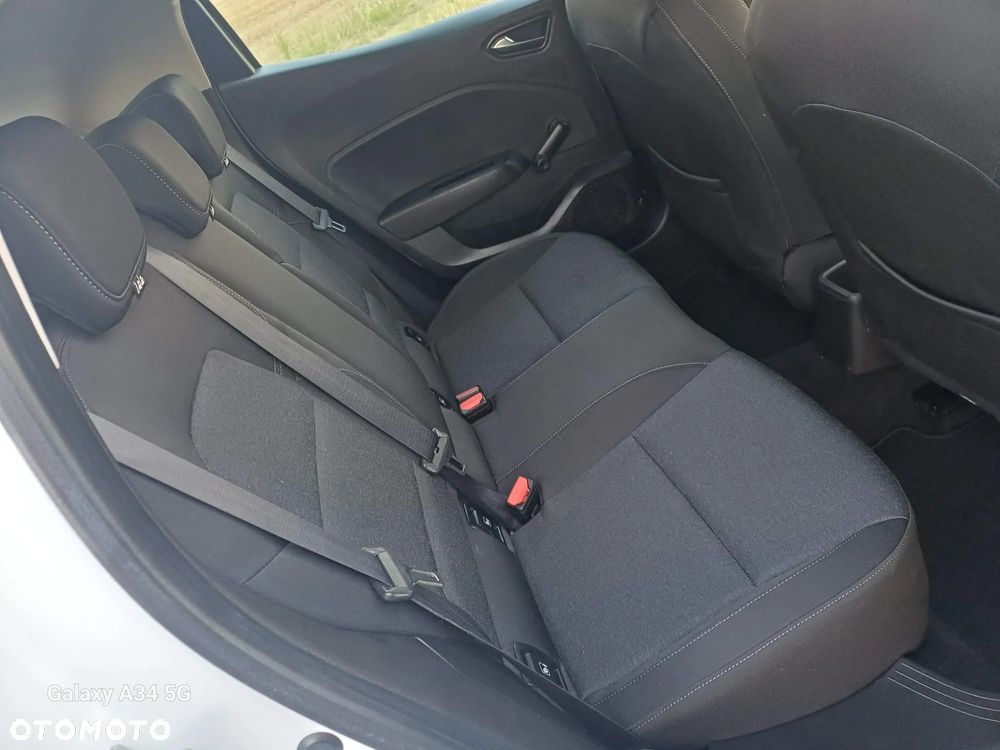 Renault Clio - 8