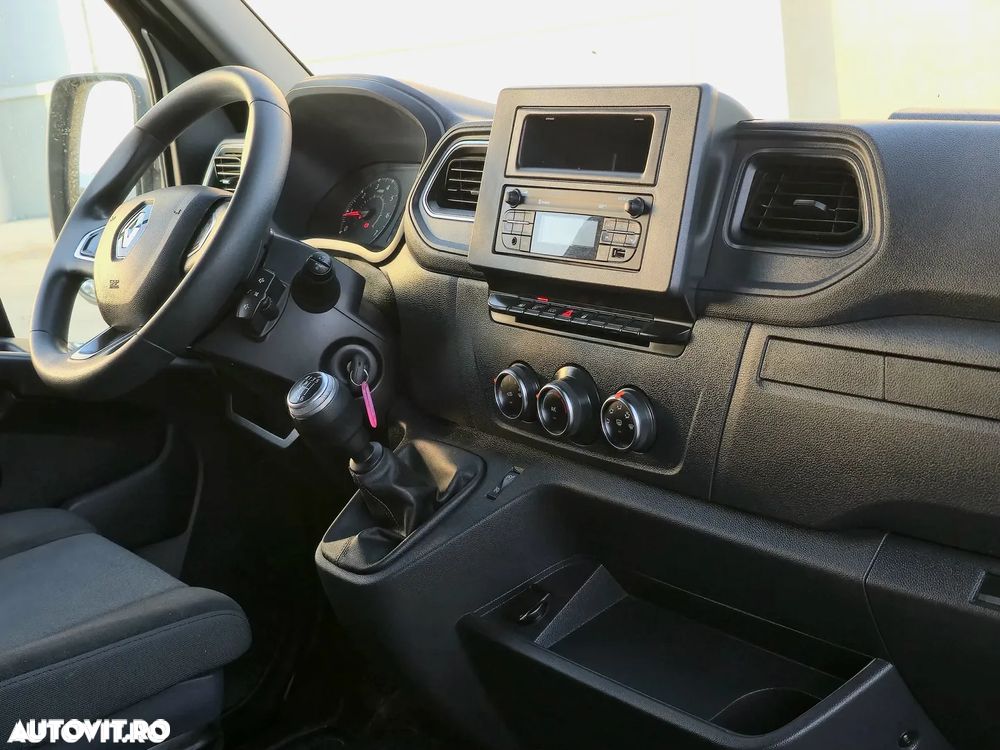 Renault Master - 10