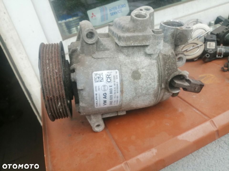 Sprężarka klimatyzacji vw audi 5N0820803e mosina - 1