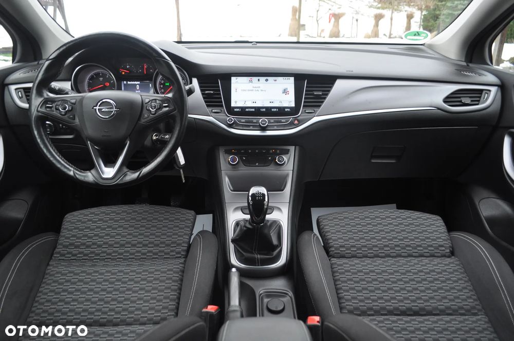 Opel Astra 1.4 Turbo Edition - 23