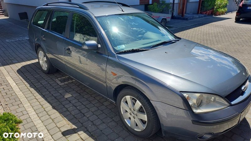 Ford Mondeo 2.0 TDDi Ambiente - 4