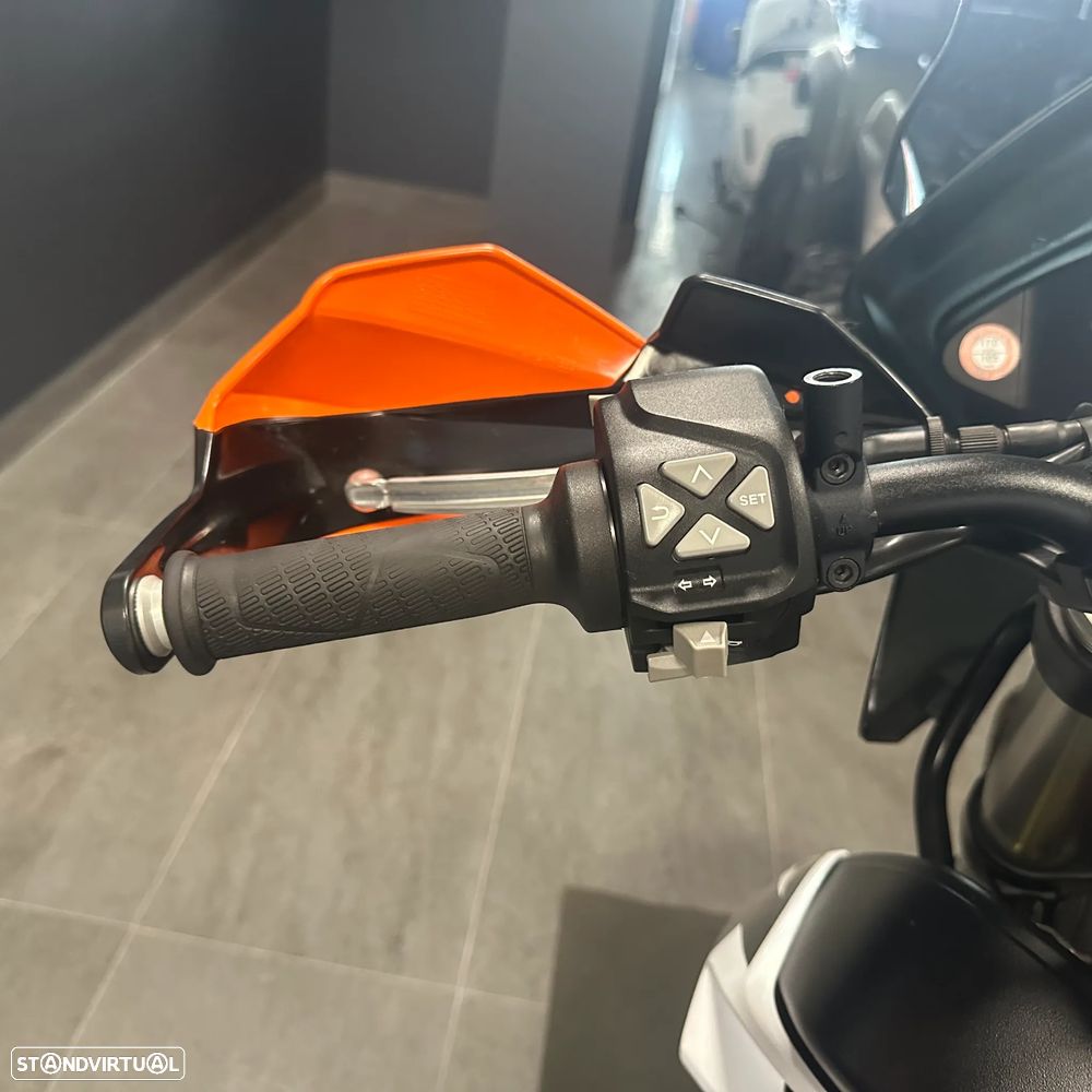 KTM 790 Adventure R - 10