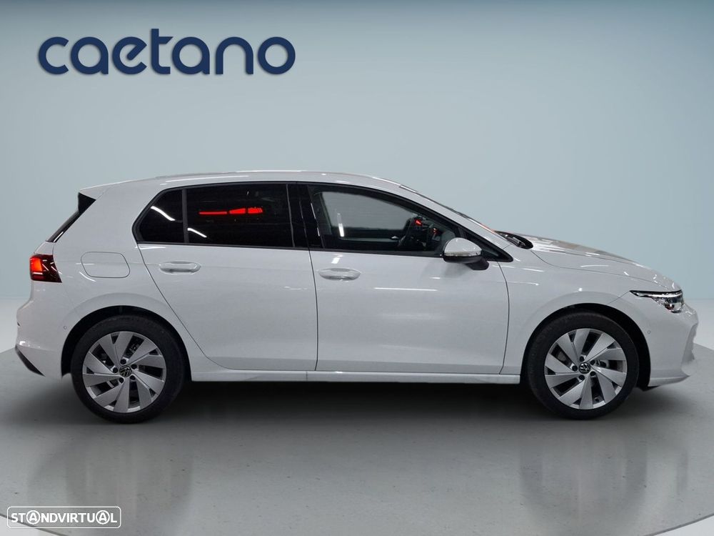VW Golf 1.5 TSI Urban - 9