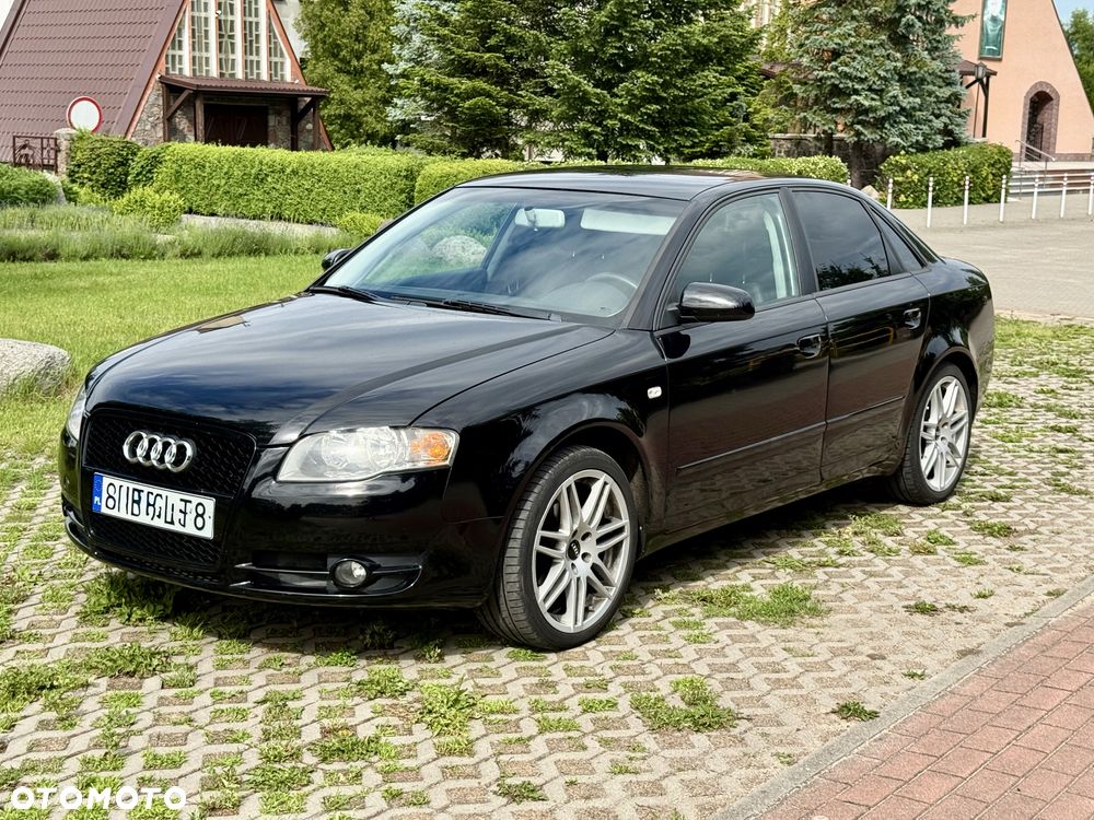 Audi A4 Limousine - 2