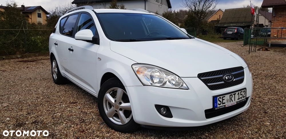 Kia Ceed 1.4 CVVT SW EX - 3