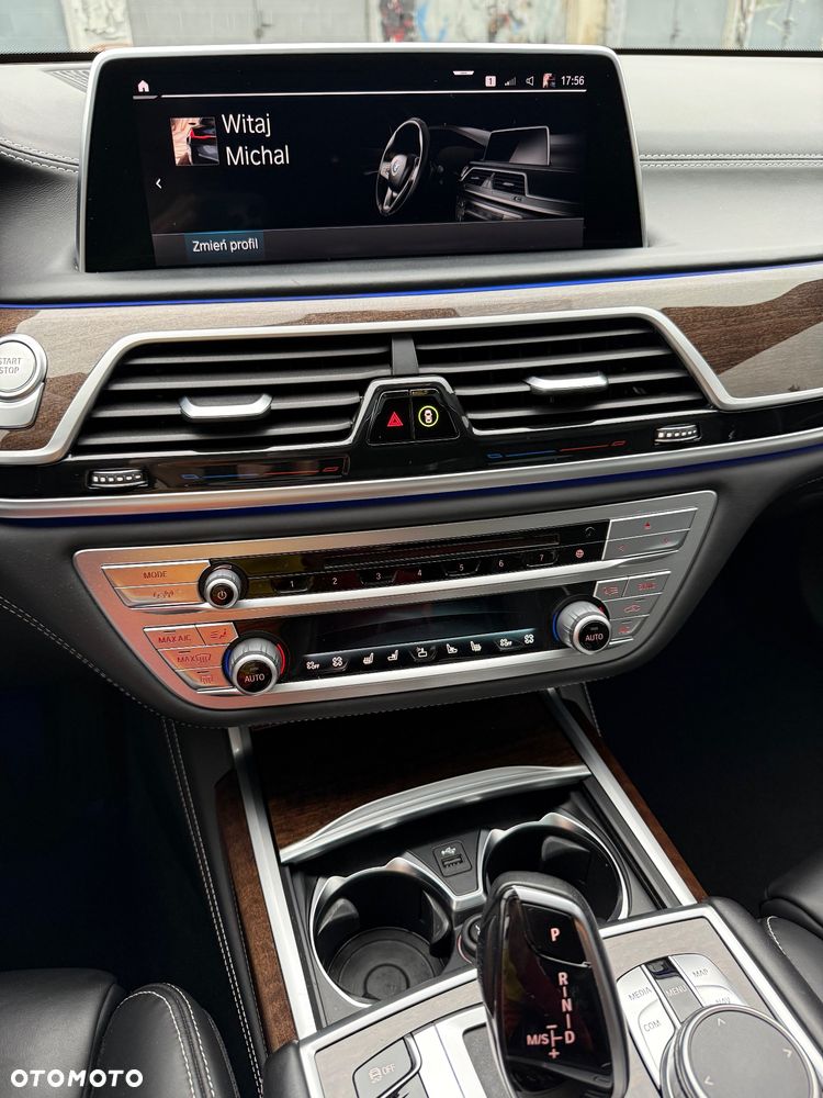 BMW Seria 7 745Le xDrive - 20