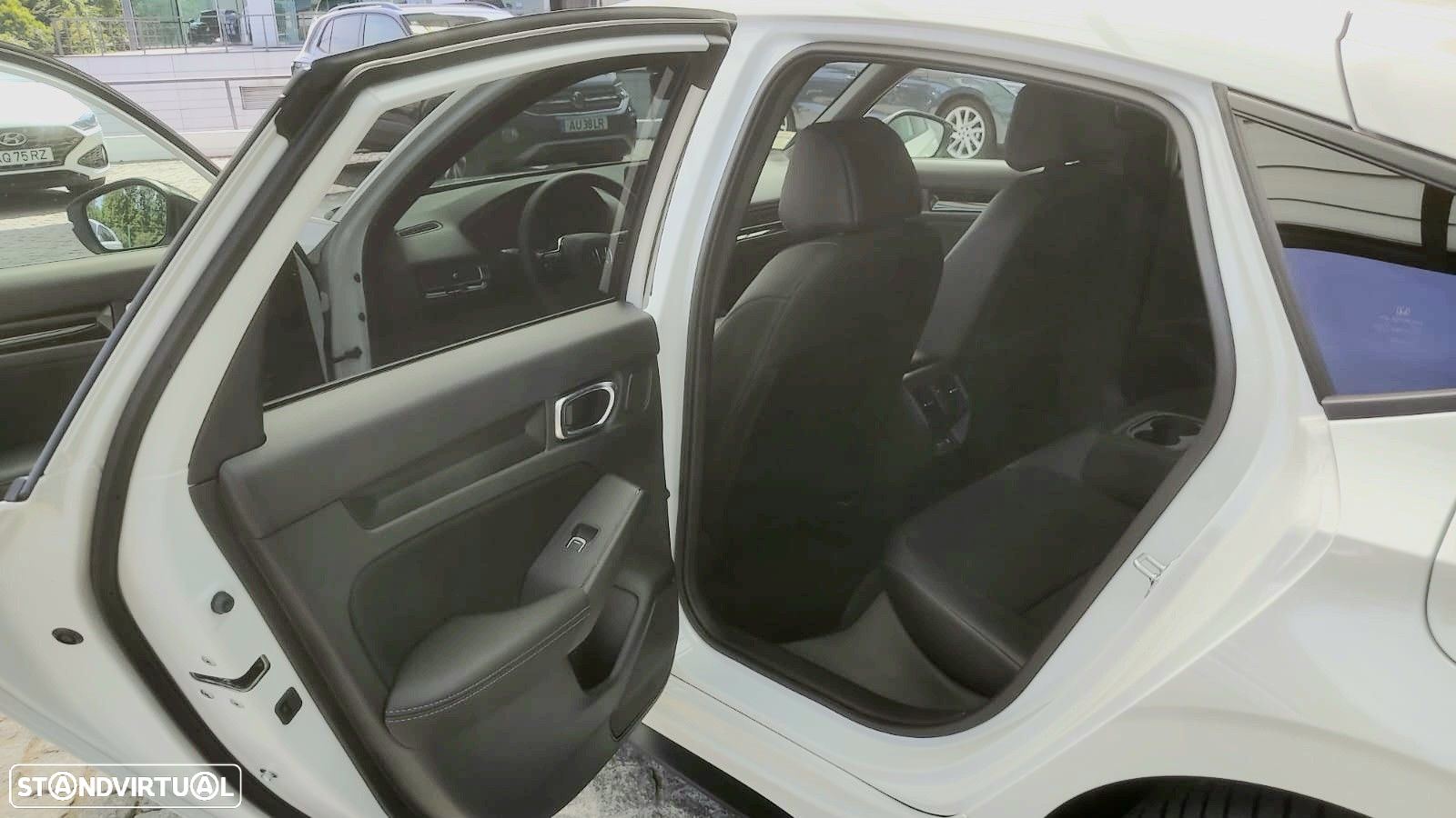 Honda Civic 2.0 0 i-MMD e:HEV Sport - 13