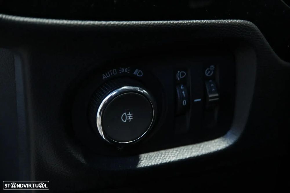 Opel Corsa 2023 photo 4
