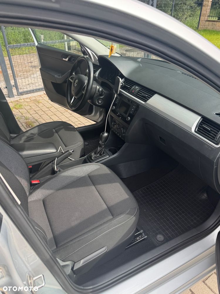 Skoda RAPID Spb 1.4 TDI DPF Ambition DSG - 10
