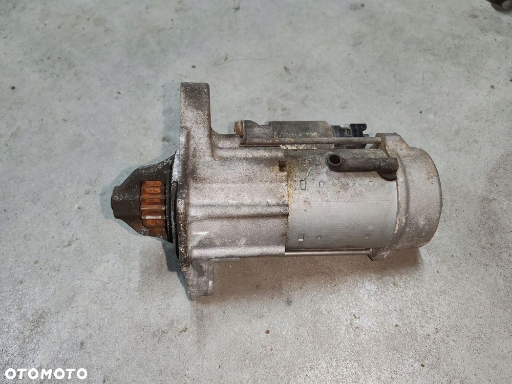 Rozrusznik 28100-0y022 1.33 Toyota Auris I 07-12 - 5