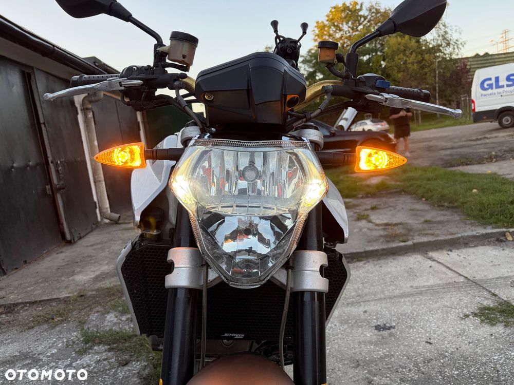Aprilia Shiver - 8