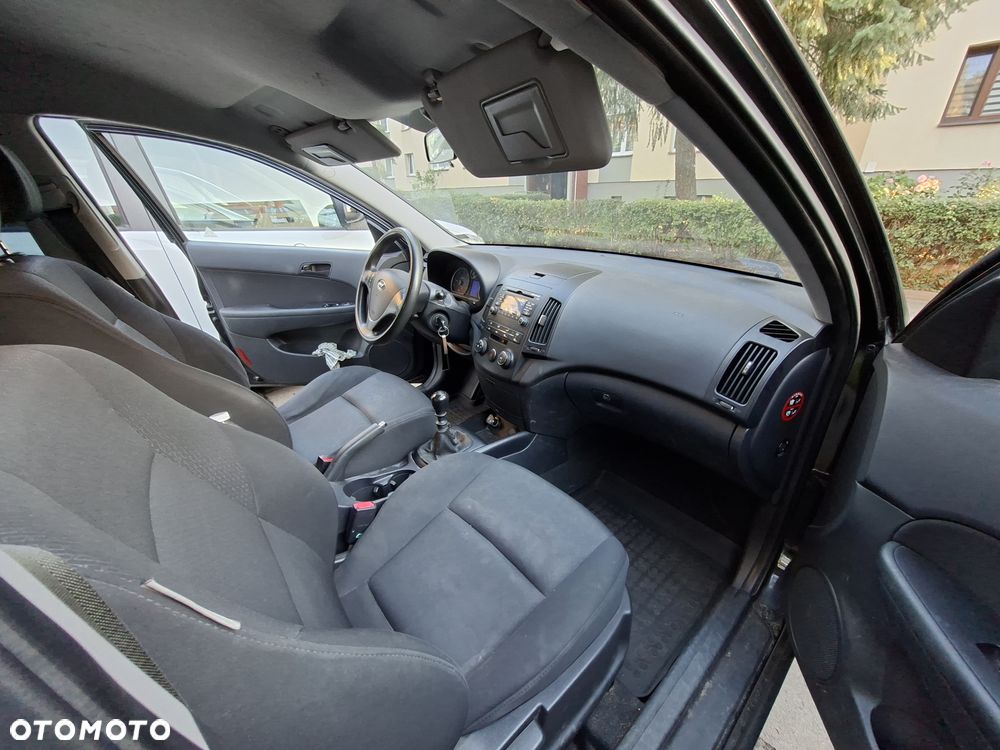 Hyundai i30 1.6 CRDi Classic - 8